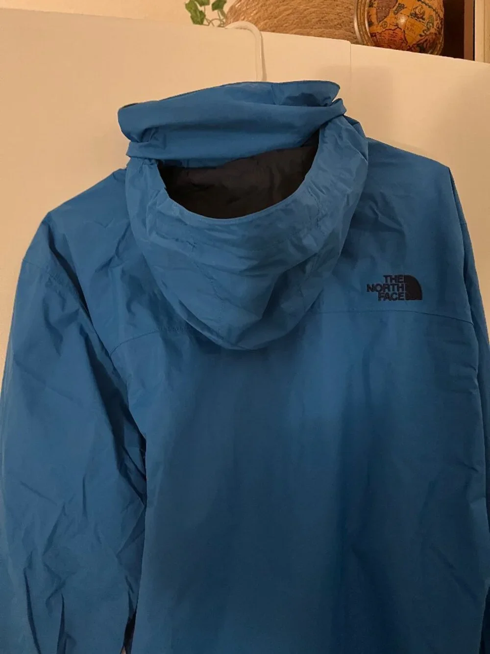 North Face Rain Jacket - Men's Medium